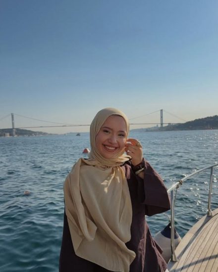 Escort Tansu