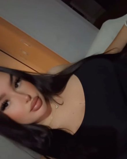 Escort Selin